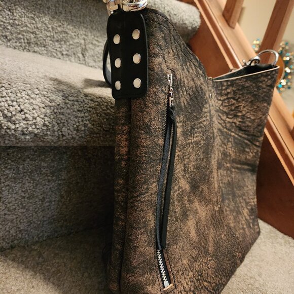 Jill's Hempstead Outrider - Vintage Black + Tan - Picture 3 of 6